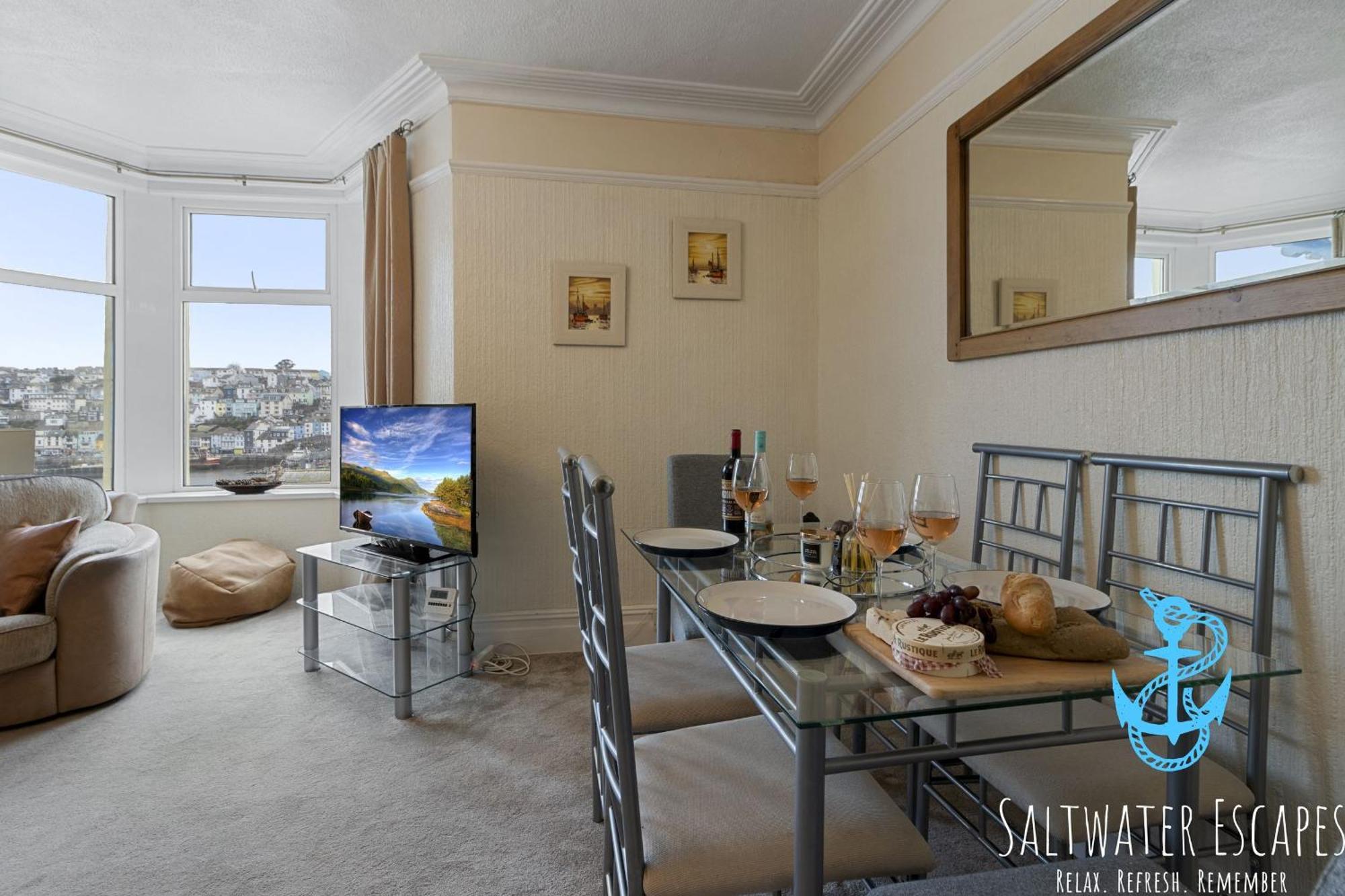 Sea Spray Villa, 布里克瑟姆 外观 照片